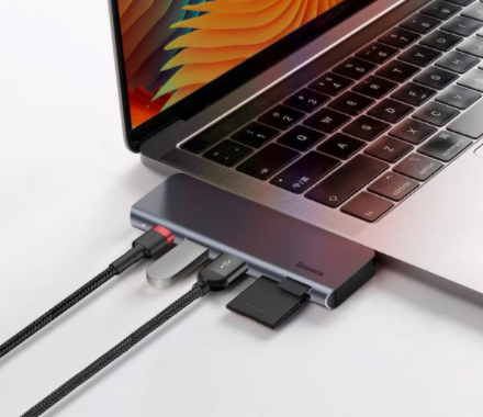 Macbook USB C Harmonica Adapter